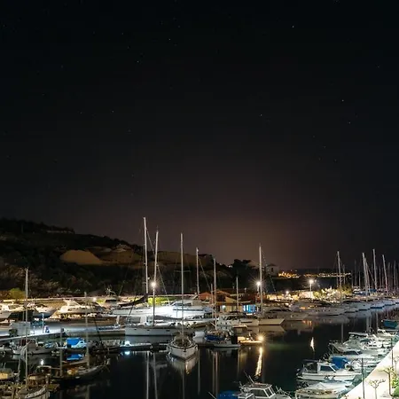 Blue Apartment Marina